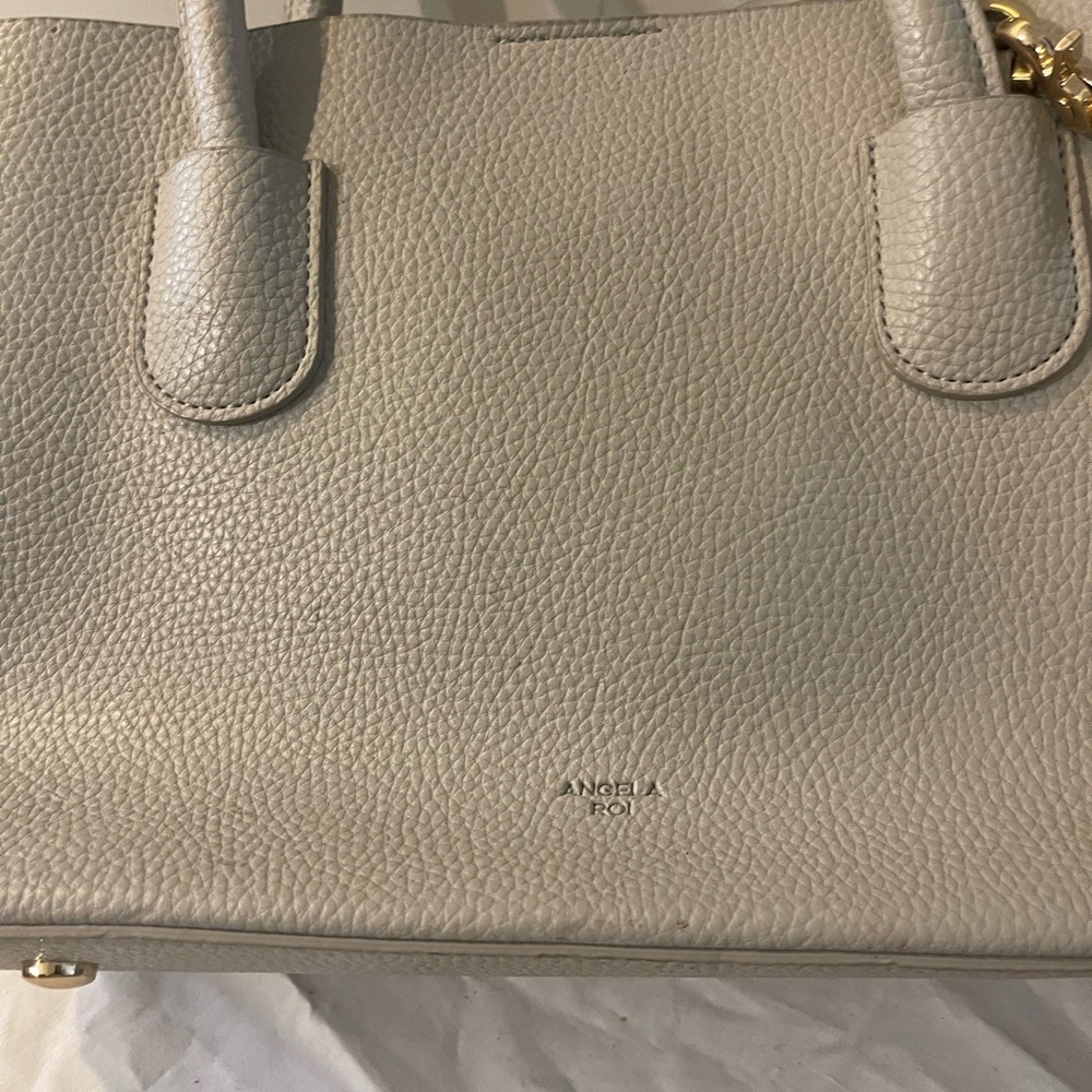 Angela Roi faux Leather Cher Tote - Picture 2 of 6
